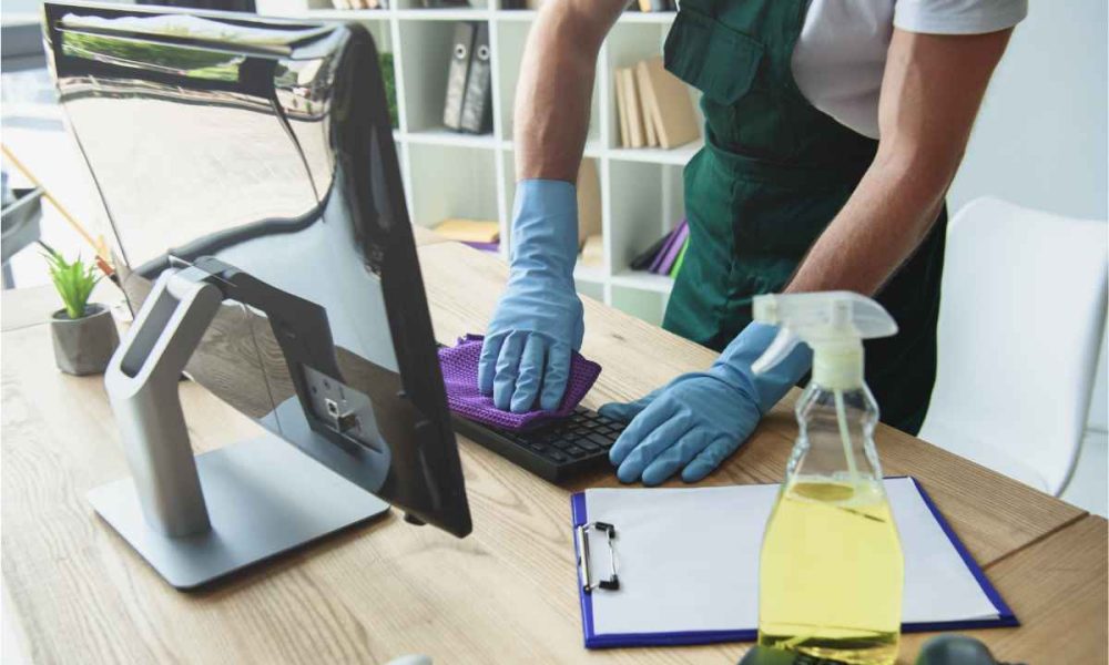 Office cleaning1